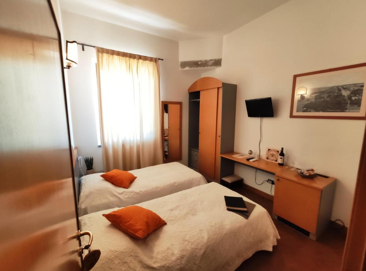 Locanda Menabuoi Доноратіко Екстер'єр фото